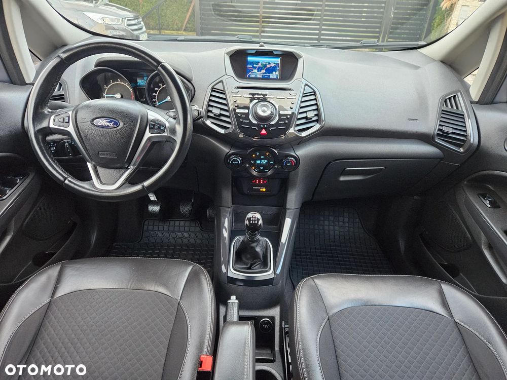 Ford EcoSport - 24