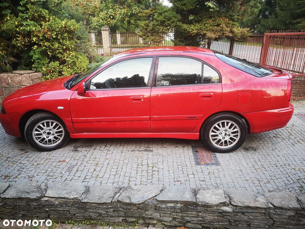 Mitsubishi Carisma