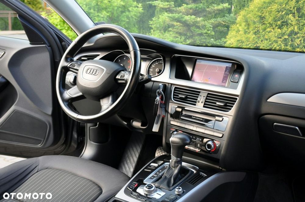 Audi A4 Avant - 25
