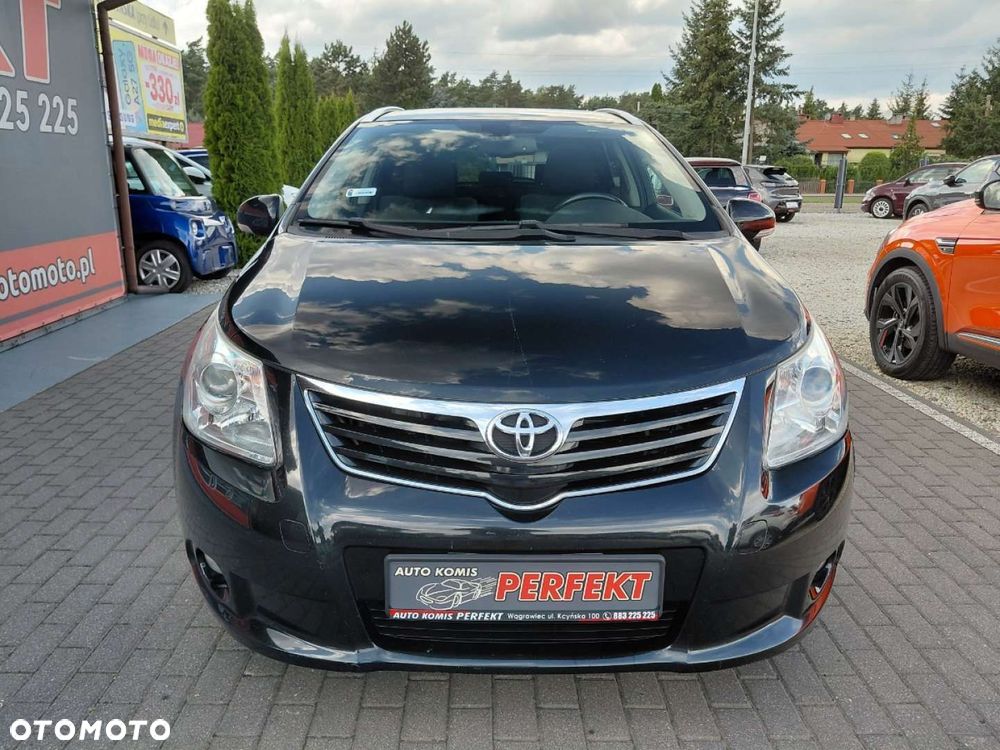 Toyota Avensis - 3