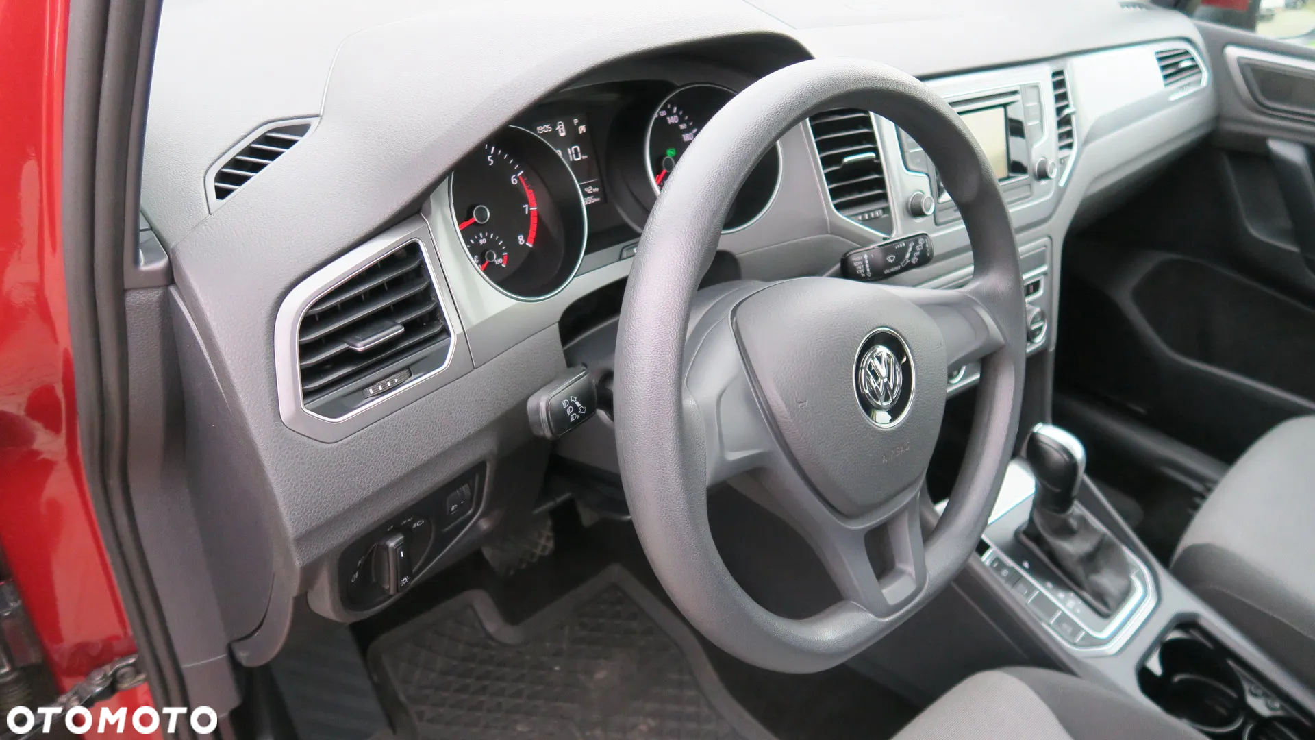 Volkswagen Golf Sportsvan 1.2 TSI (BlueMotion Technology) DSG Comfortline - 20