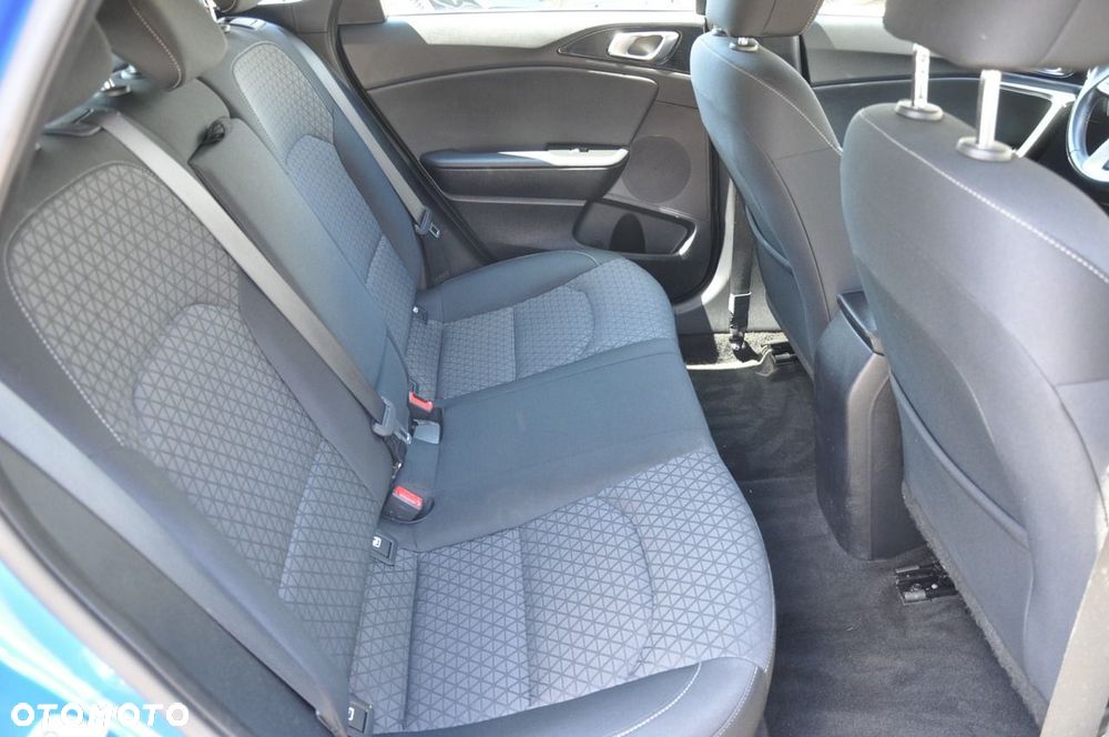 Kia Ceed 1.4 T-GDI DCT OPF Spirit - 11