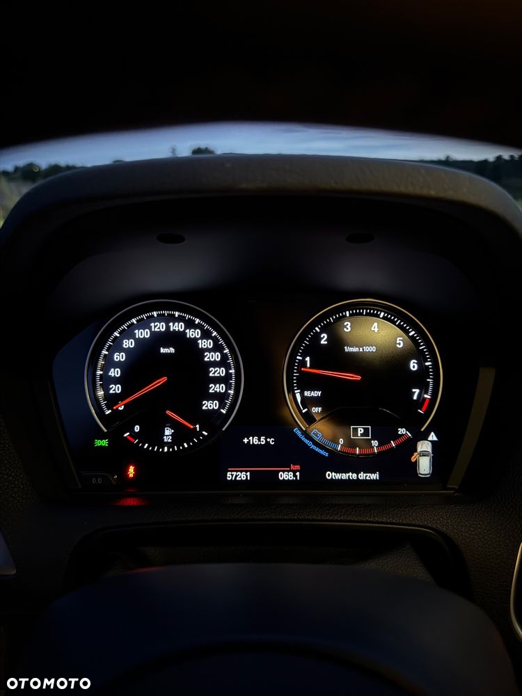 BMW Seria 1 120i M Sport Shadow - 9