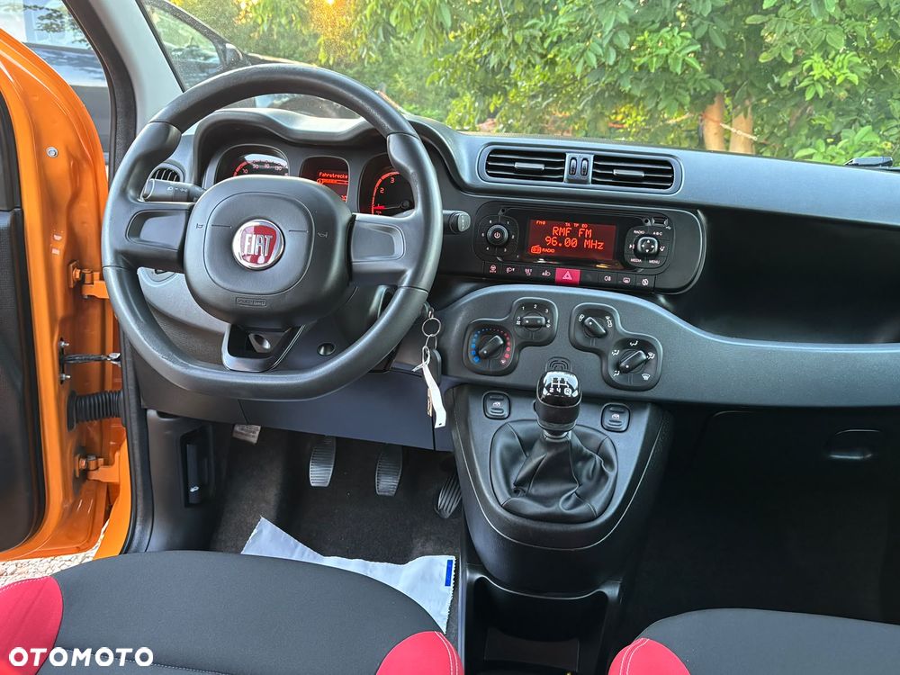 Fiat Panda 1.2 Lounge EU6 - 10