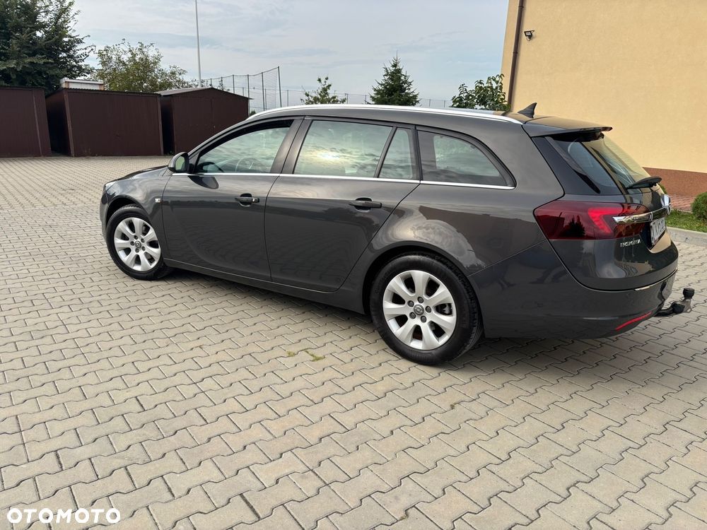 Opel Insignia 2.0 CDTI Design Edition - 10