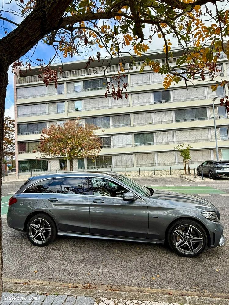 Mercedes-Benz C 300 de AMG Line - 3