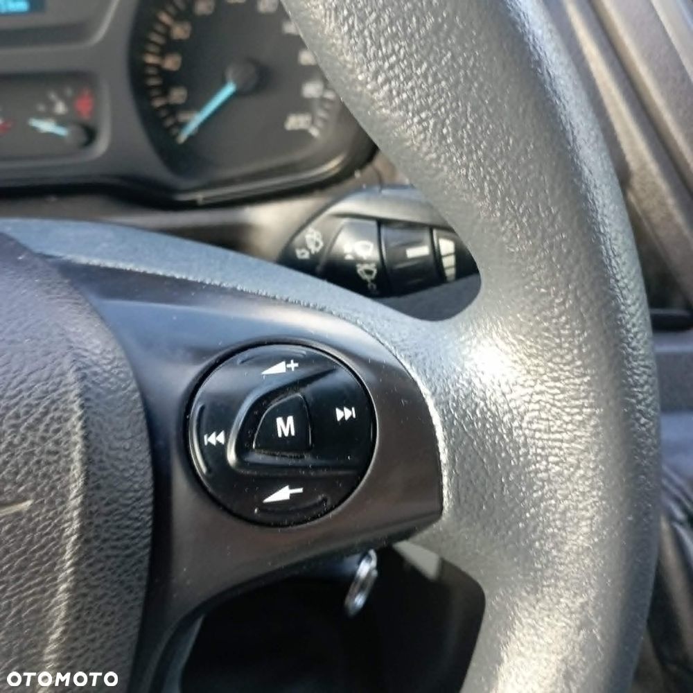 Ford Transit - 25