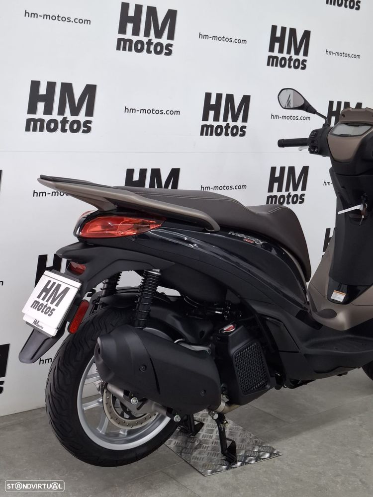 Piaggio Medley 125 - 12