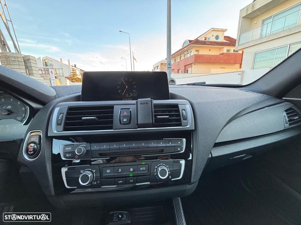 BMW M2 Auto - 22