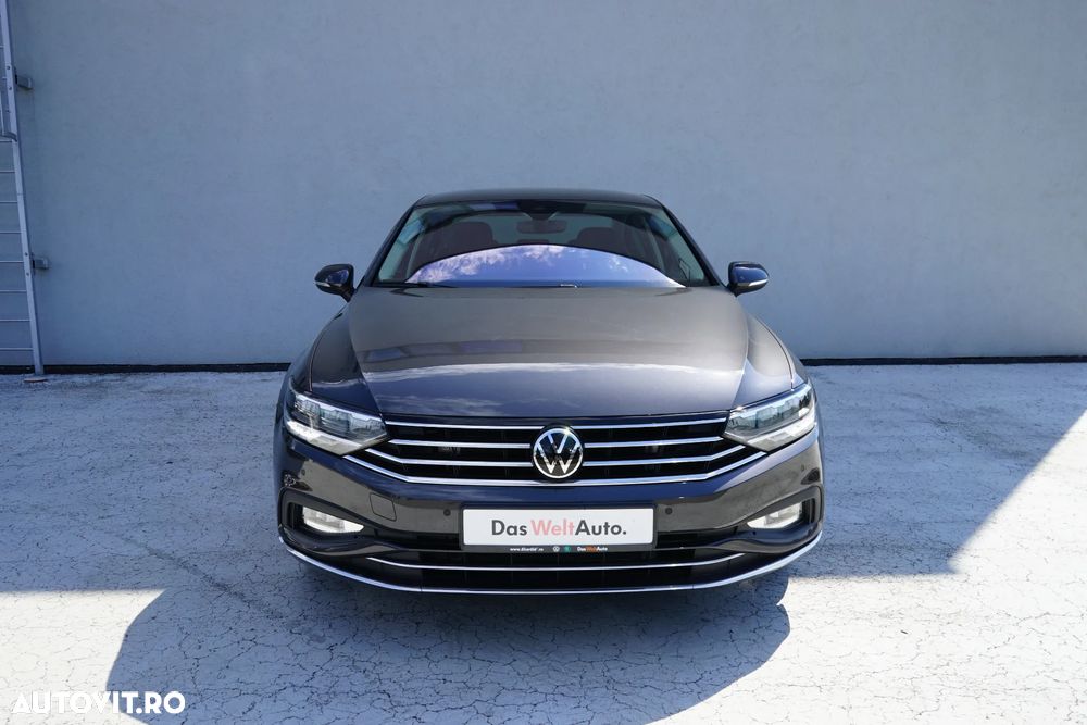 Volkswagen Passat 2.0 TDI DSG Highline - 9