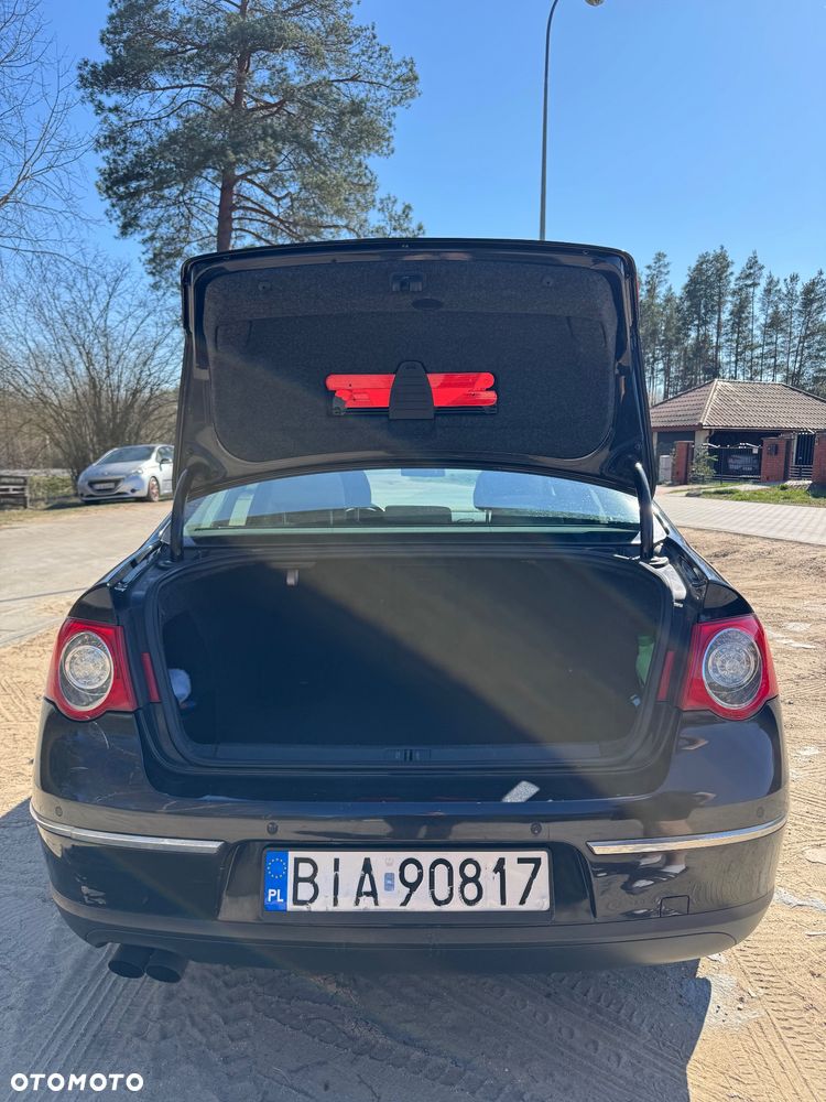 Volkswagen Passat 1.8 TSI Comfortline - 7