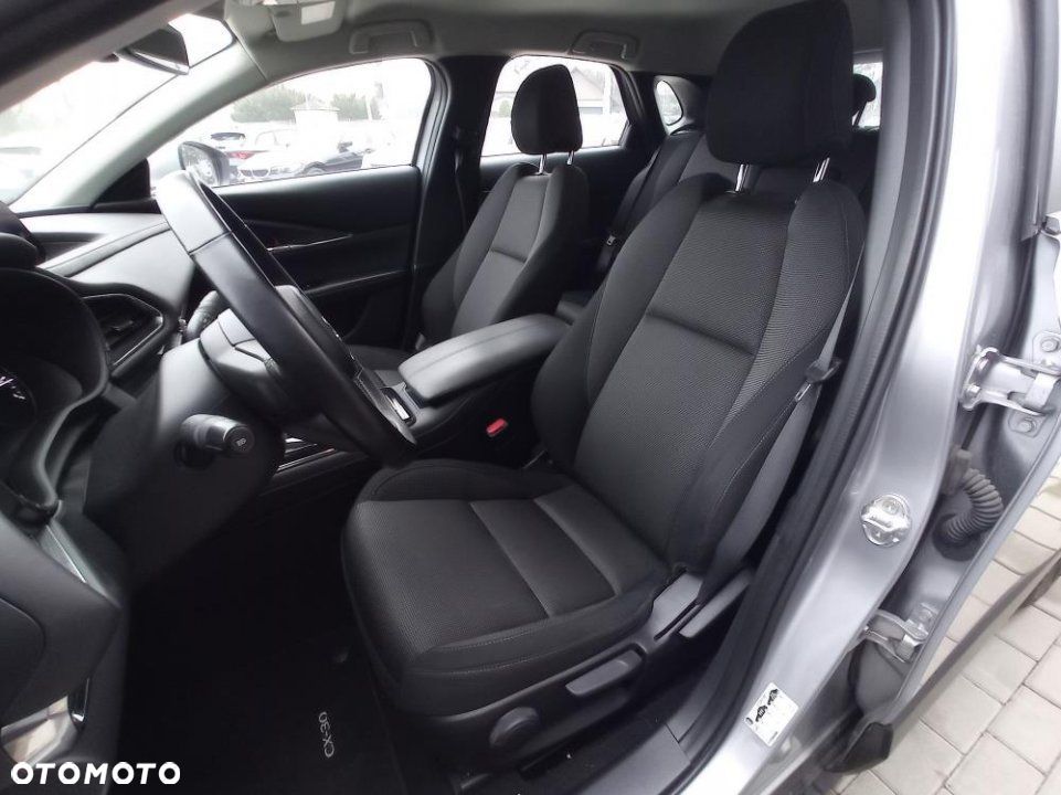 Mazda CX-30 - 11