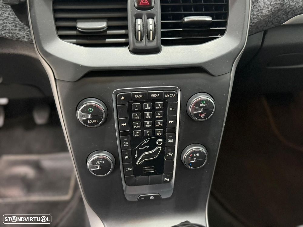 Volvo V40 1.6 D2 Eco Momentum - 11