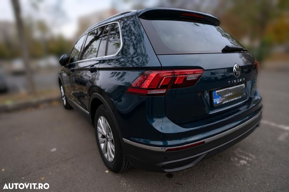 Volkswagen Tiguan - 16