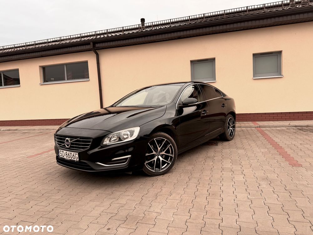 Volvo S60 D3 Drive-E R-Design Momentum - 22