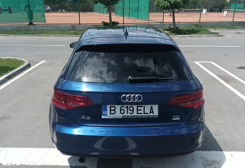 Audi A3 Sportback 1.6 TDI ultra Attraction - 4