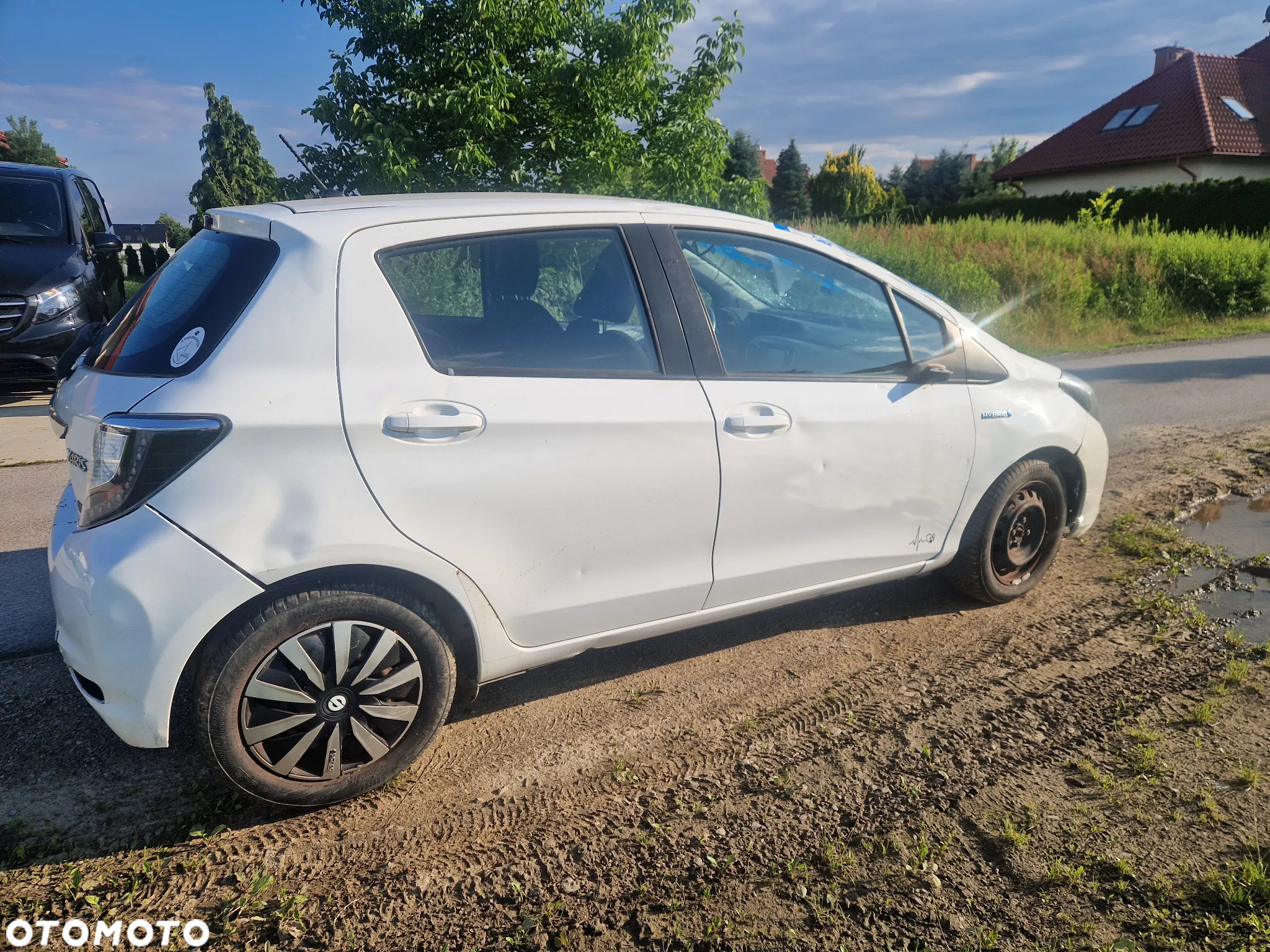 Toyota Yaris Hybrid 100 Active - 7