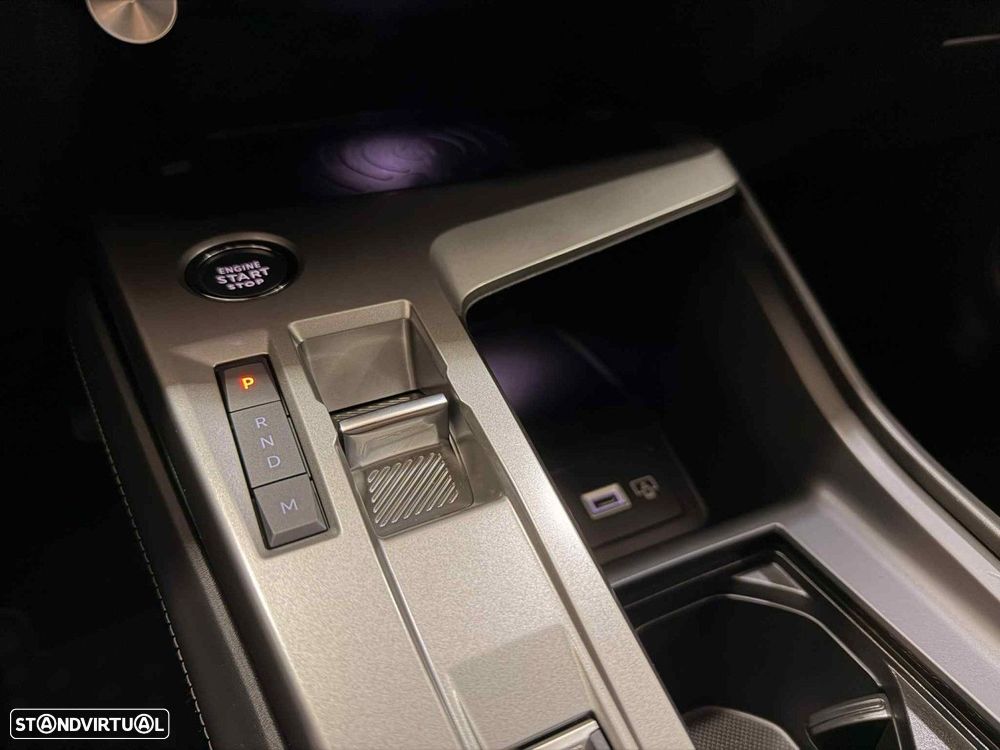 Peugeot 308 SW 1.2 PureTech Allure EAT8 - 18