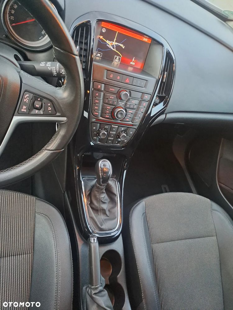 Opel Astra 1.4 Turbo Edition Sport - 3