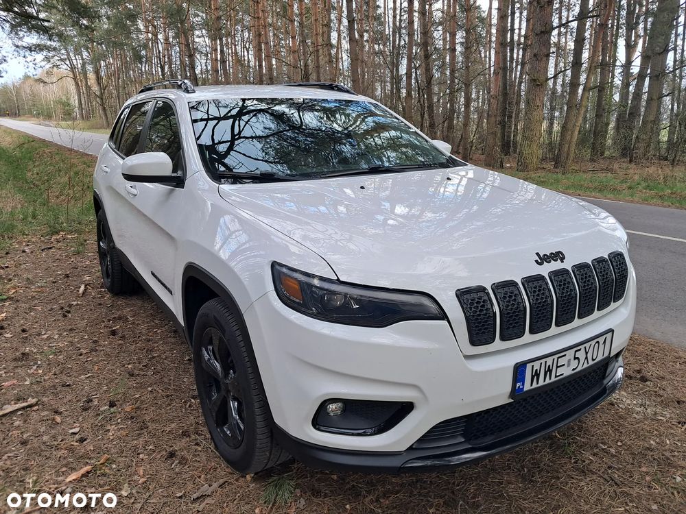 Jeep Cherokee - 16