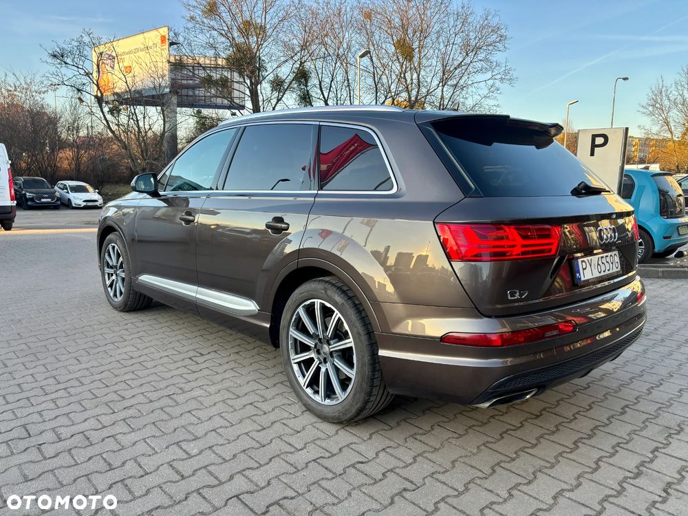 Audi Q7 - 14