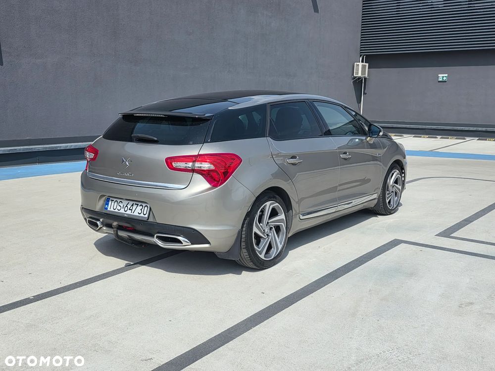 Citroën DS5 2.0 HDi Hybrid4 SportChic MCP - 12