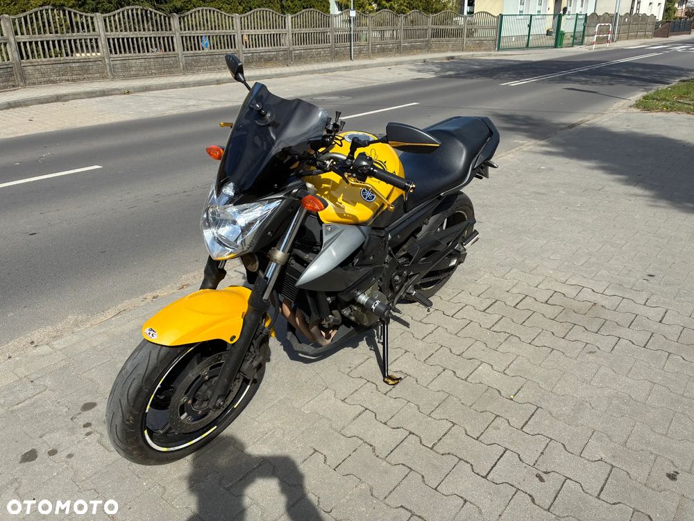 Yamaha XJ - 2