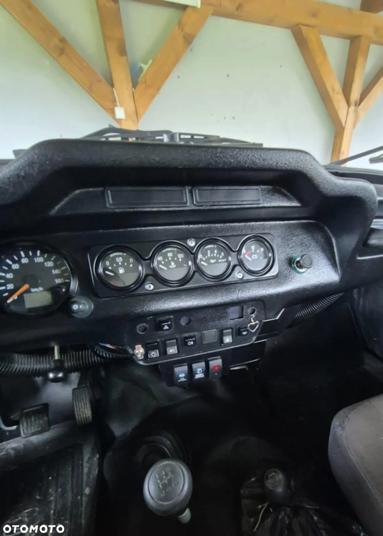Uaz Inny - 13