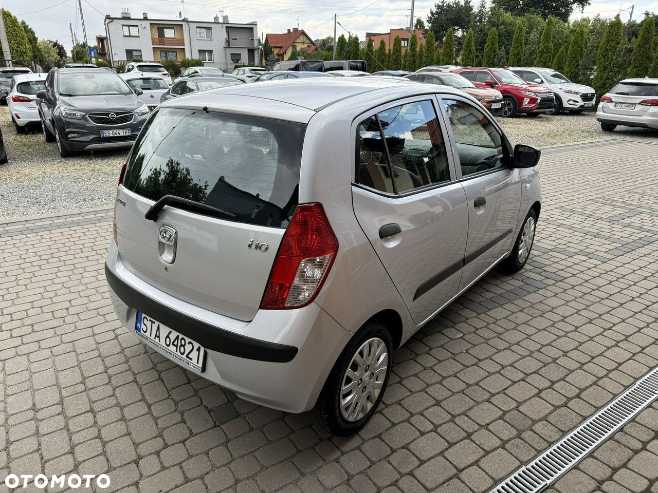 Hyundai i10 1.1 - 7
