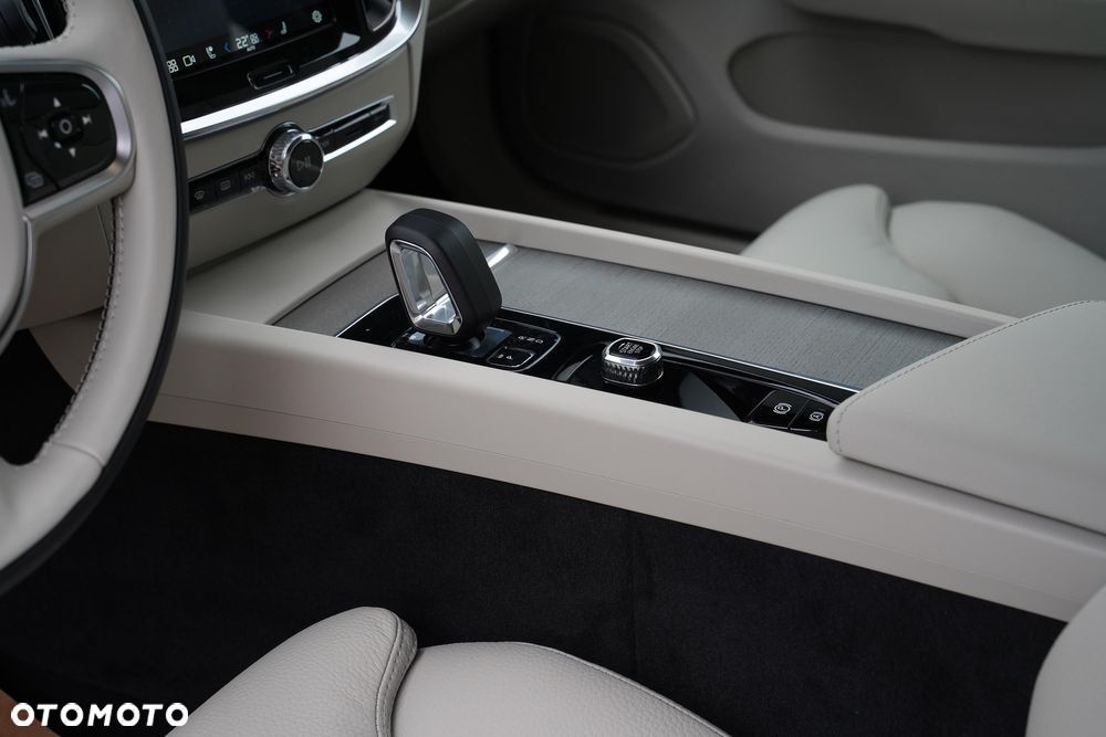 Volvo V60 B4 B Plus Bright - 21