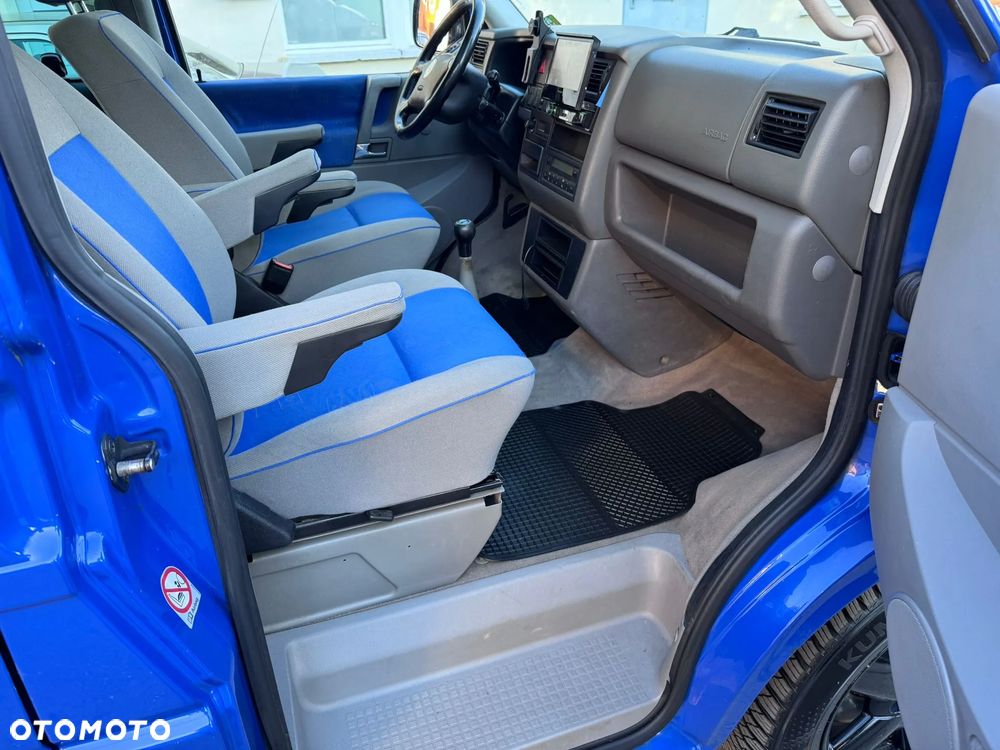 Volkswagen Multivan - 6