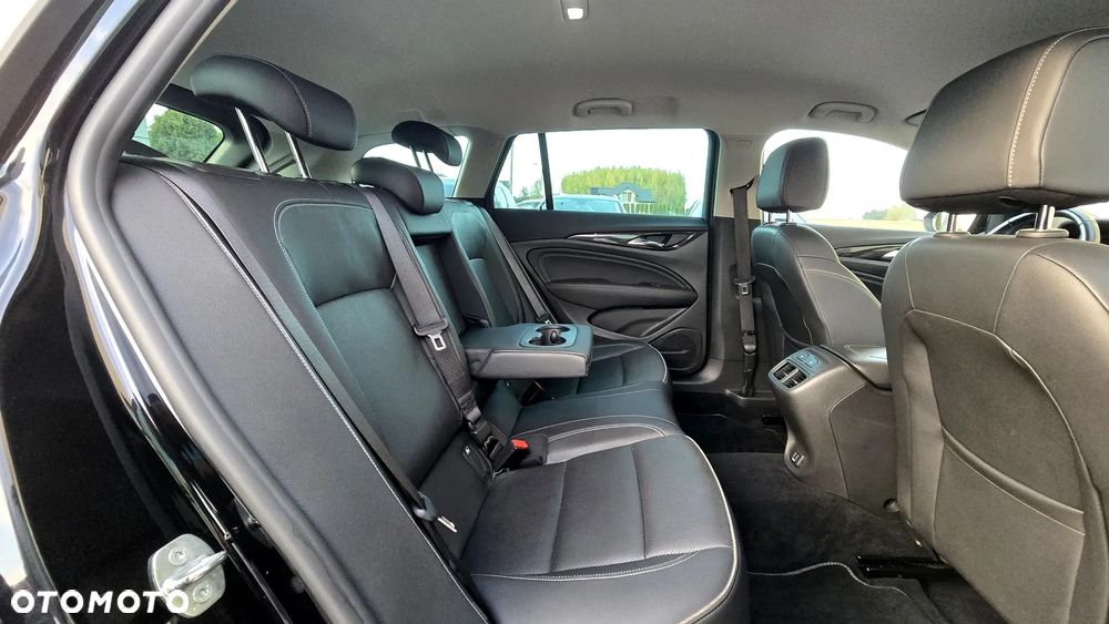 Opel Insignia 2.0 BiTurbo D 4x4 Automatik Ultimate Exclusive - 31