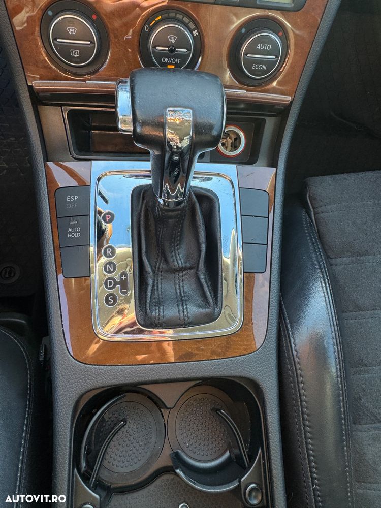 Volkswagen Passat 2.0 TDI Highline DPF DSG - 11