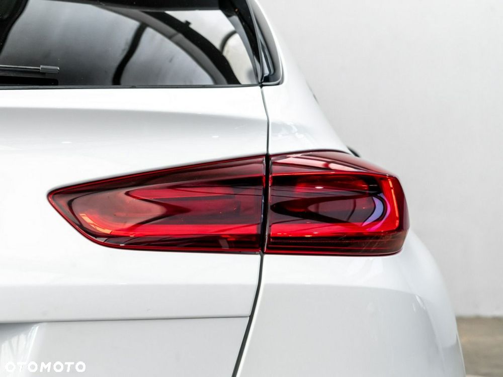 Kia XCeed 1.5 T-GDI M - 10