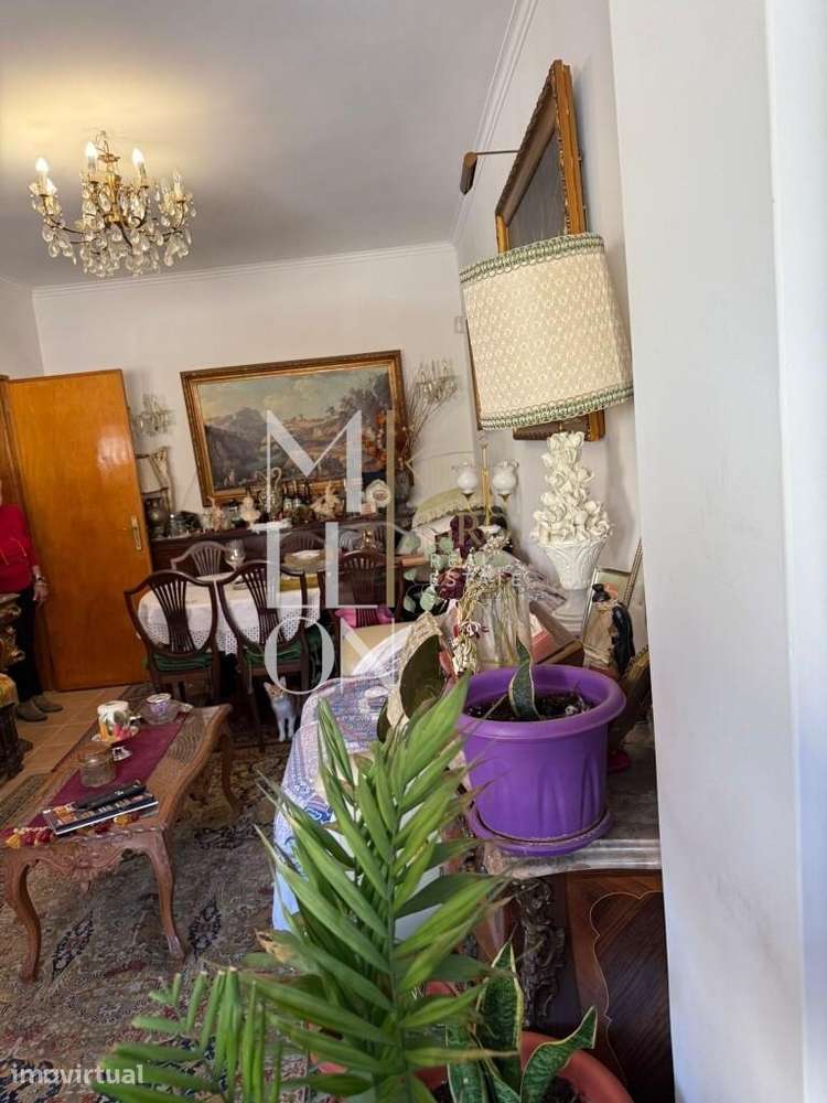 Apartamento T1 com 57,60 m2, situado em Oeiras, numa zona tranquila - Grande imagem: 3/10