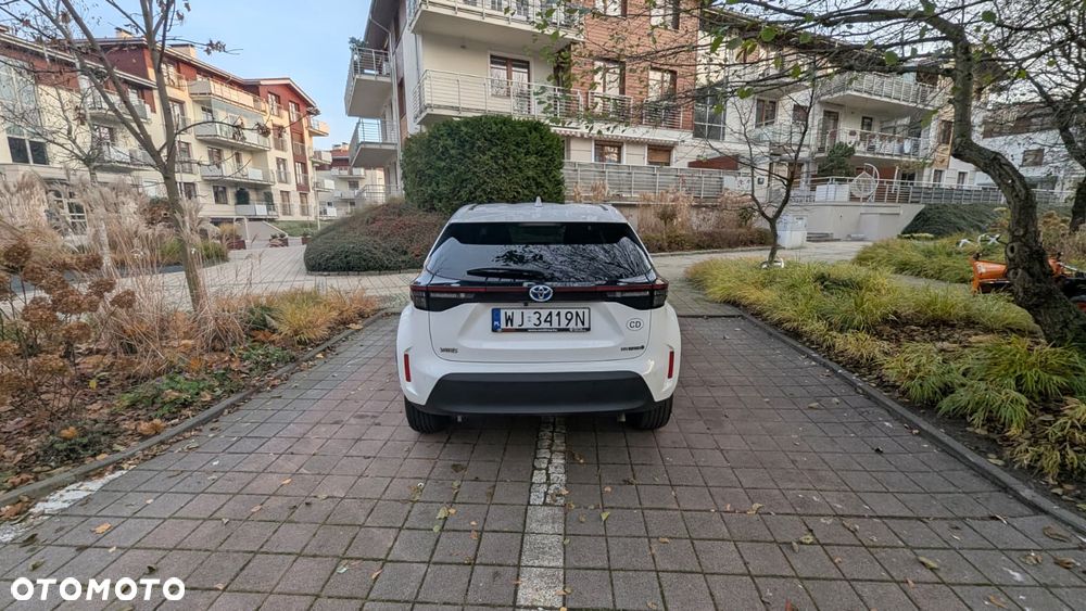 Toyota Yaris Cross Hybrid 1.5 Executive - 5