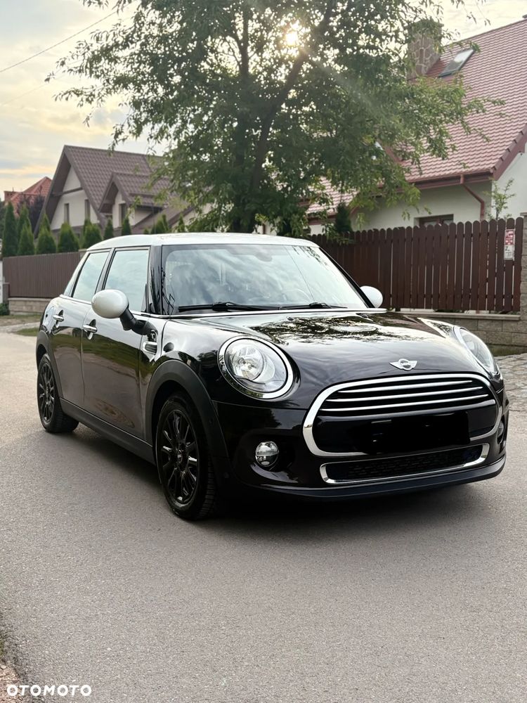 MINI Cooper Standard - 3