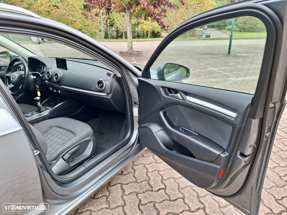 Audi A3 Sportback 2.0 TDI Attraction - 14