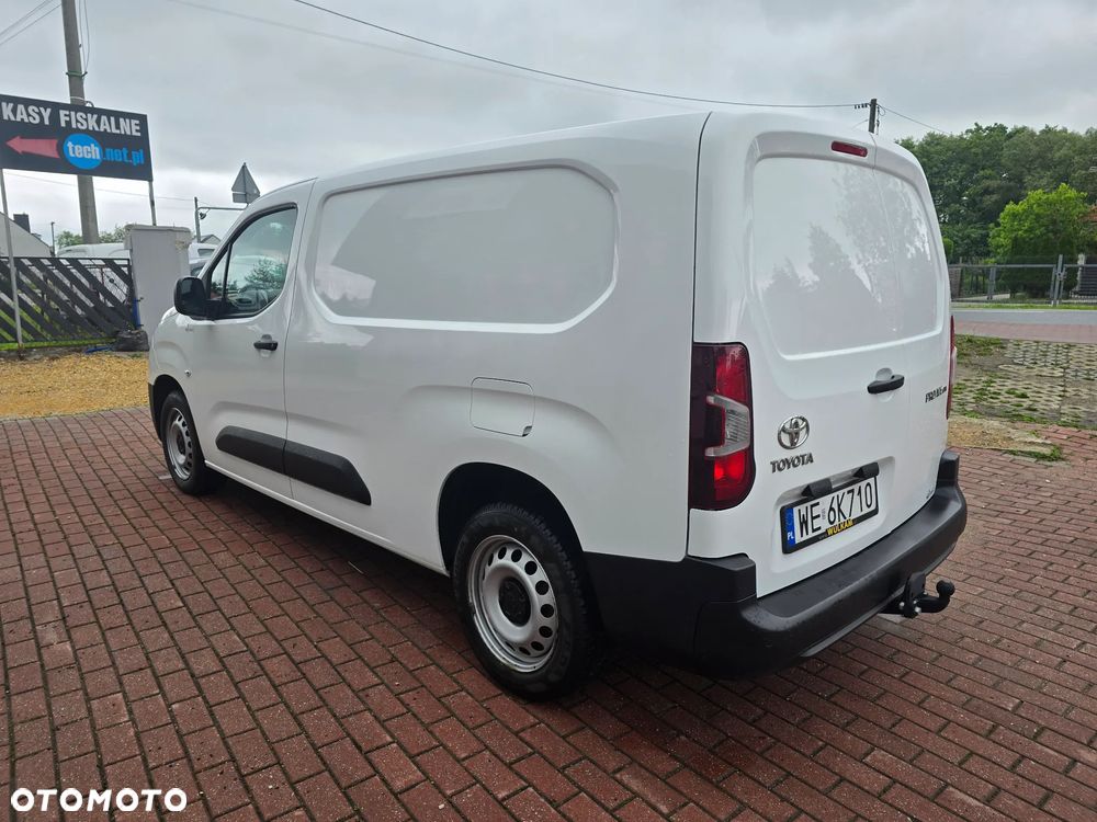 Toyota Proace City - 17