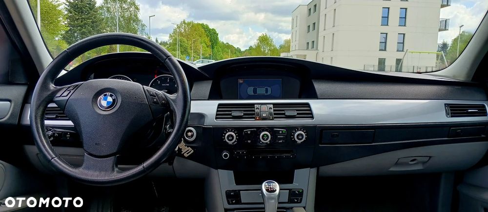 BMW Seria 5 530d Edition Exclusive - 11