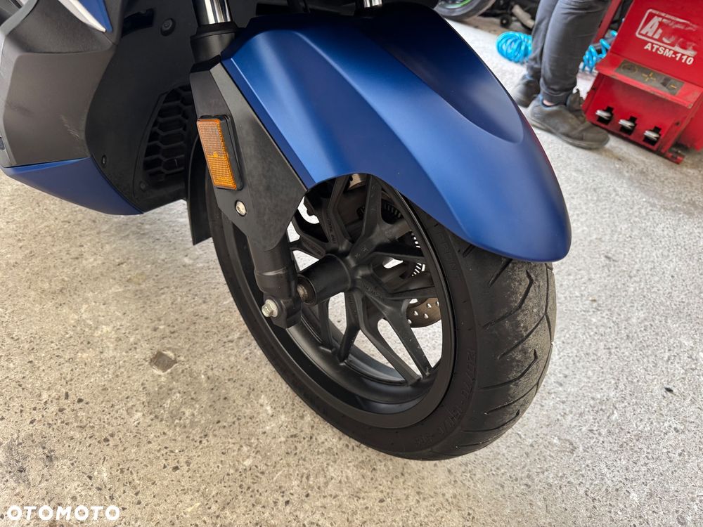 Honda NSS - 18