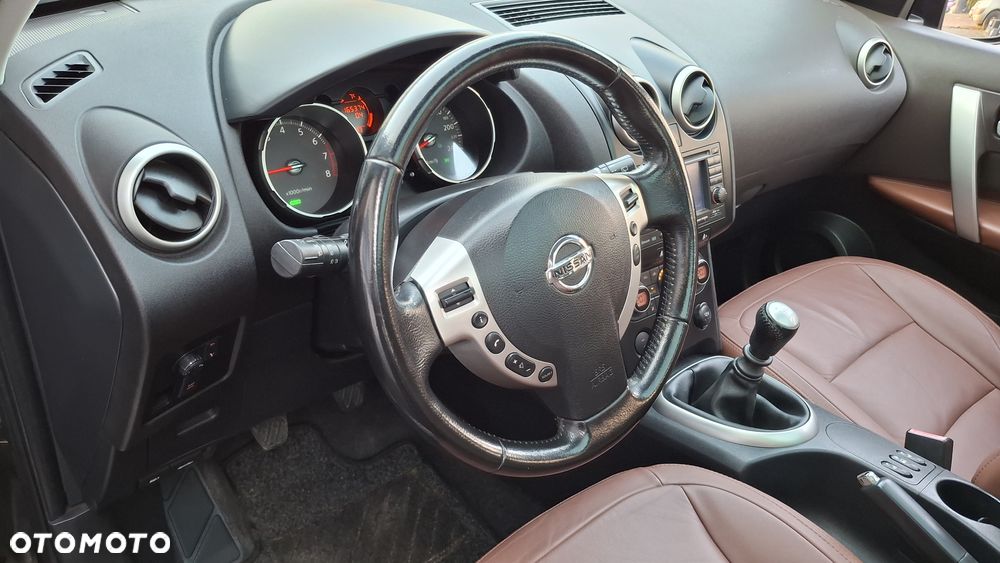 Nissan Qashqai 2.0 Tekna - 21