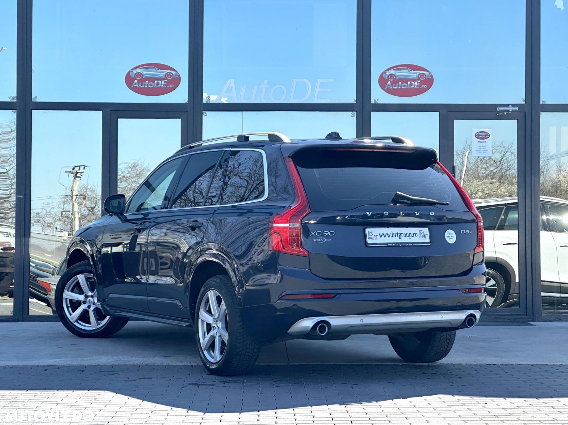 Volvo XC 90 - 3