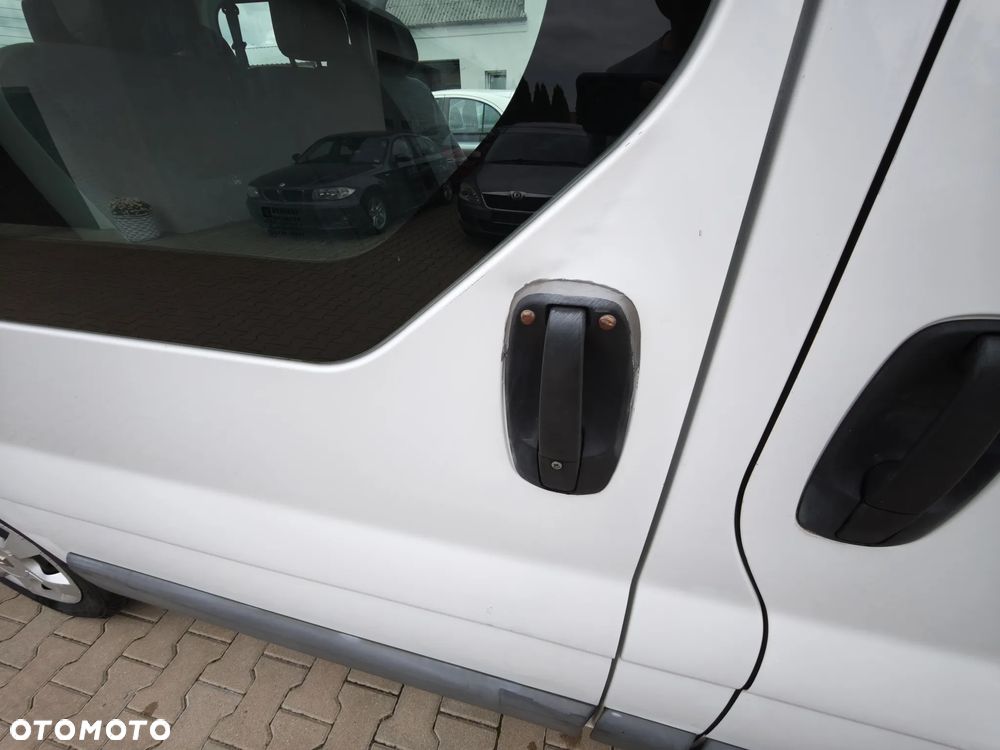 Renault Trafic L1H1 Passenger Lux - 29