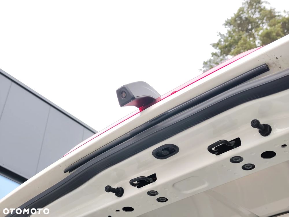 Volkswagen Crafter - 11