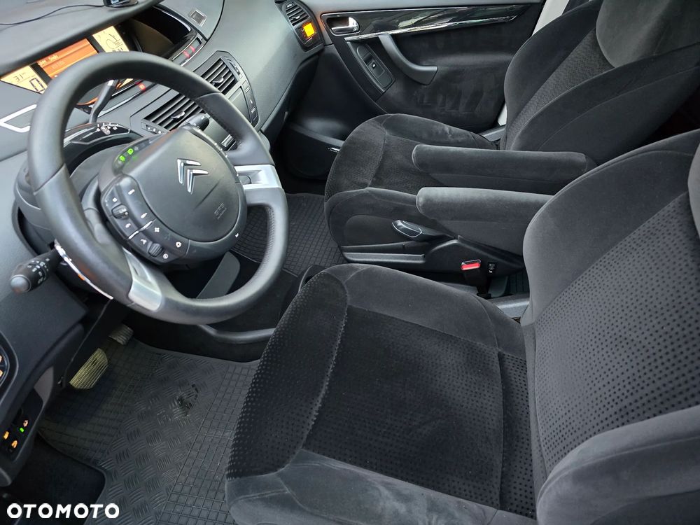 Citroën C4 Grand Picasso 2.0 HDi Impress Exclusive - 18