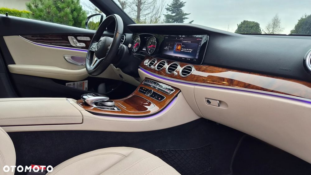 Mercedes-Benz Klasa E 450 4Matic 9G-TRONIC - 6