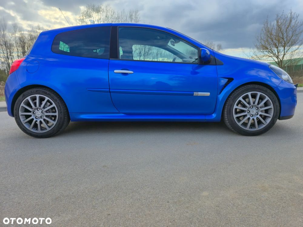 Renault Clio 2.0 16V Sport - 5