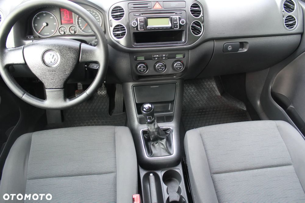 Volkswagen Golf Plus - 12