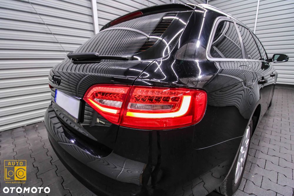 Audi A4 2.0 TDI DPF Ambiente - 30